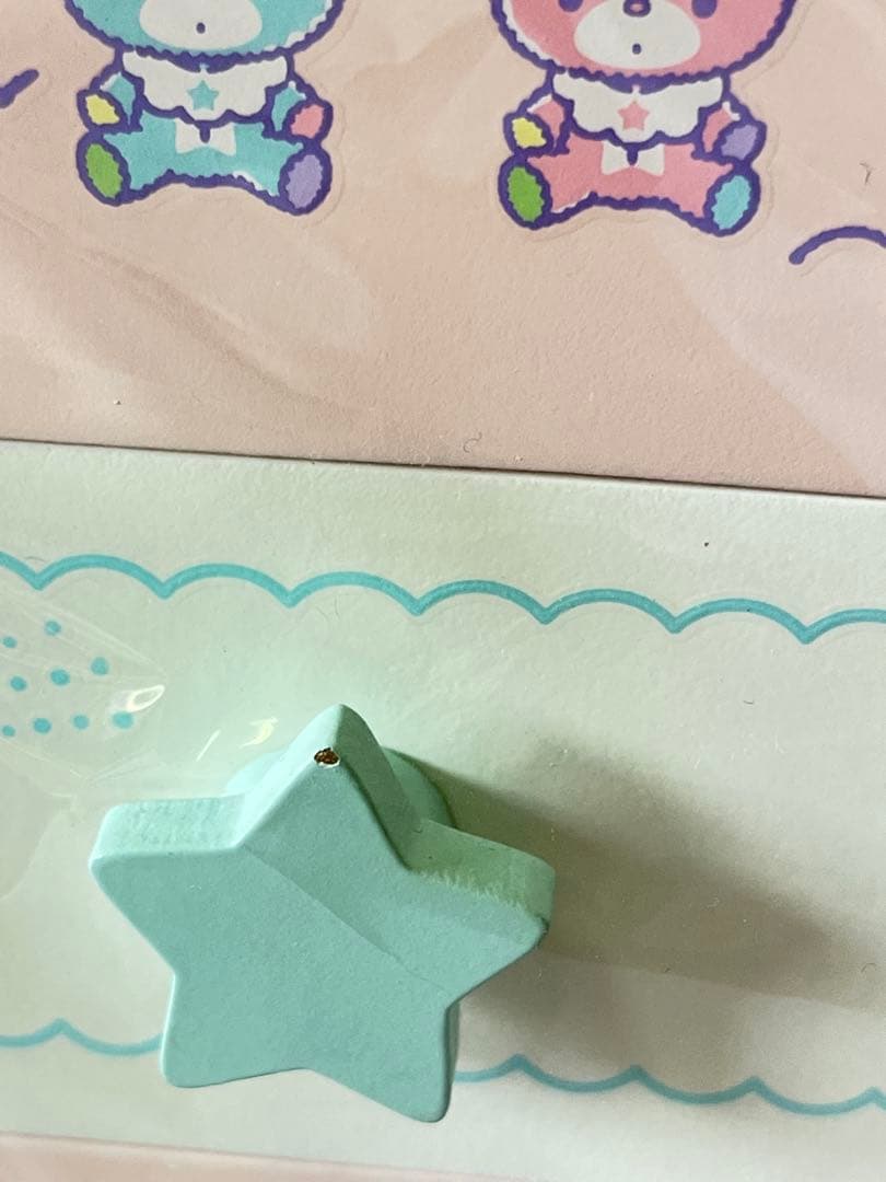 キキララ ベビーベッド風の小物入れ