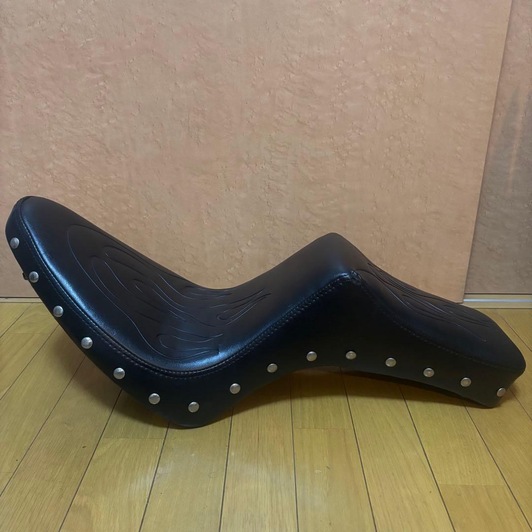 スティード　キングアンドクイーンシート