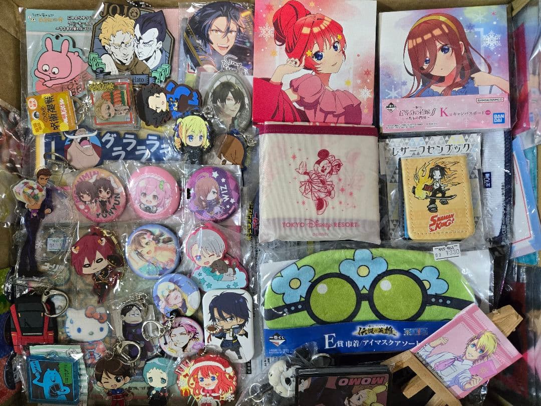 アニメグッズなど 140サイズ ノンジャンル 大量 まとめ売り 約530点