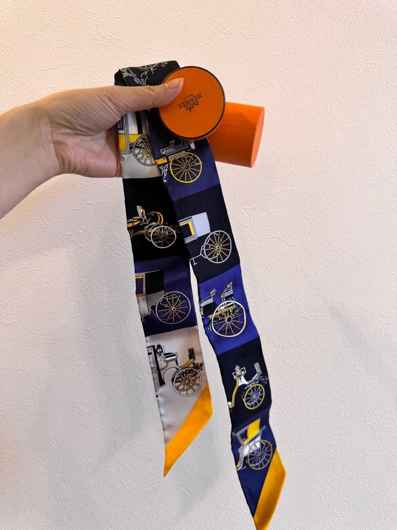 エルメス　ツイリー　 シルクスカーフ