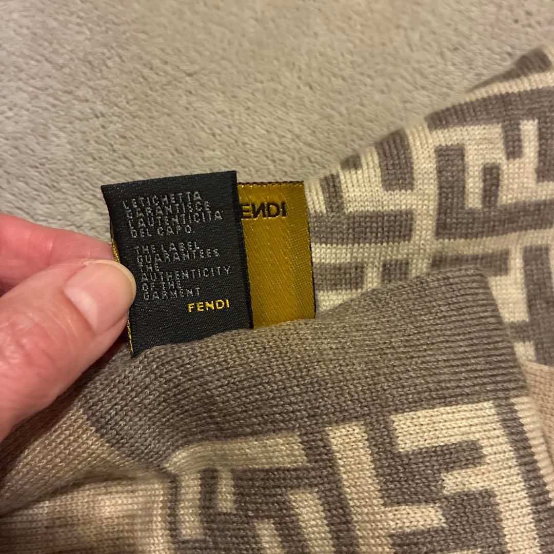 FENDI ズッカ柄　ウールマフラー