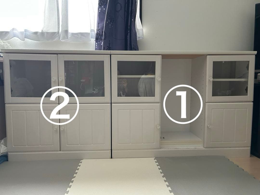 ホワイトキャビネット リビングボード サイドボード ガラス扉付き②