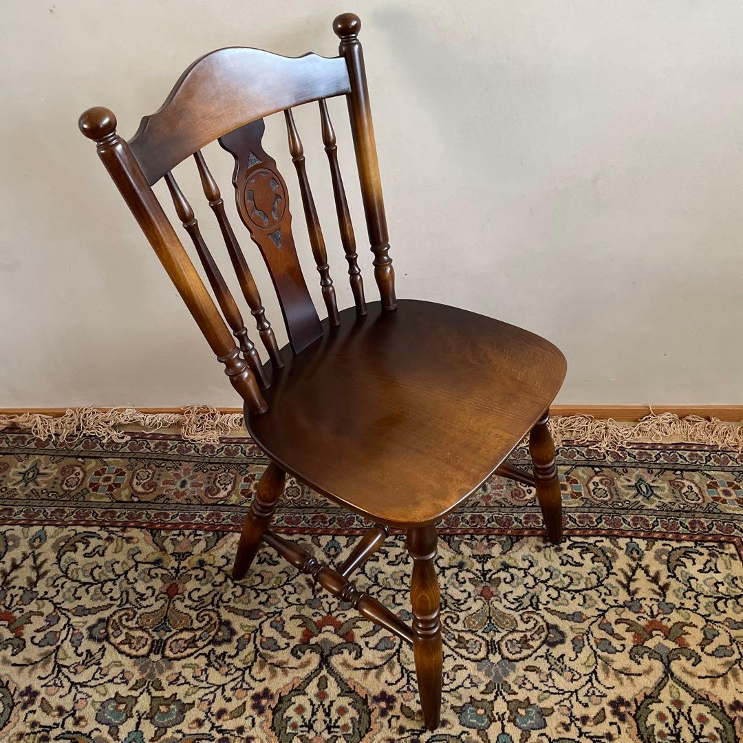 ④【美品】キツツキ 飛騨産業 ダイニングチェア　ウィンザーチェア　コムバック