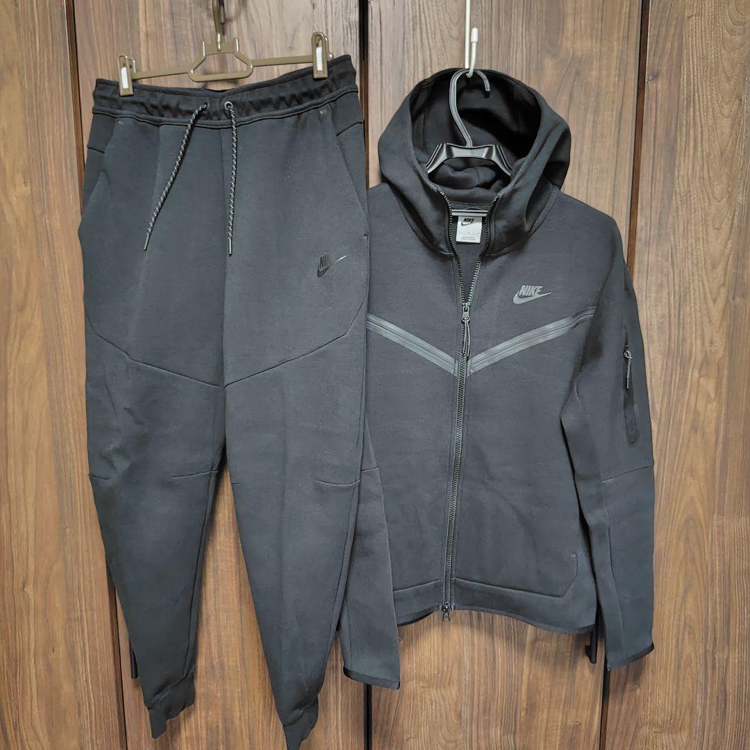 ナイキ　テックフリース　セットアップ　Mサイズ　ブラック