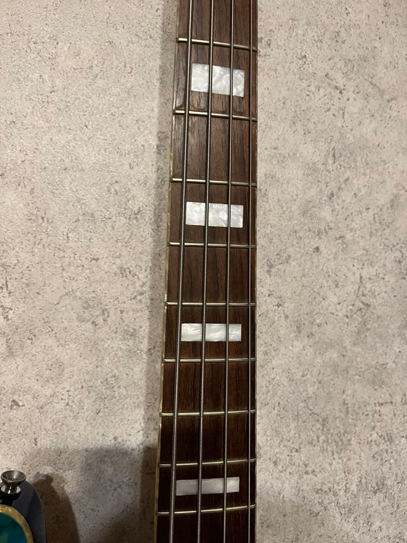 ベース　バッカスBacchus WL-007 R AQB