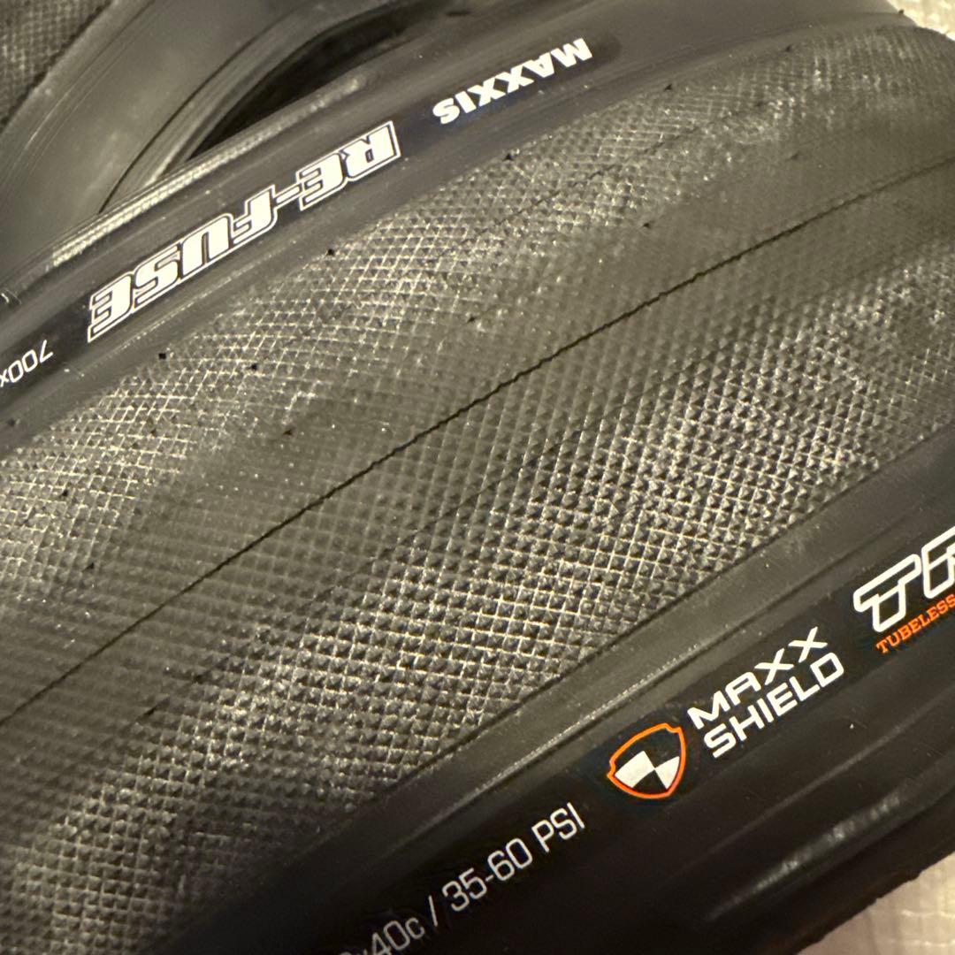未走行 MAXXIS RE-FUSE 700×40C 前後2本セット