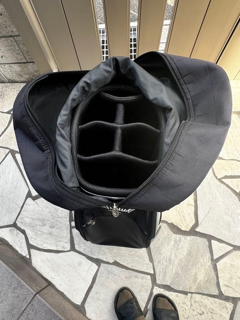 3CAT　Callaway キャロウェイ　キャディバッグ 黒 フード付き