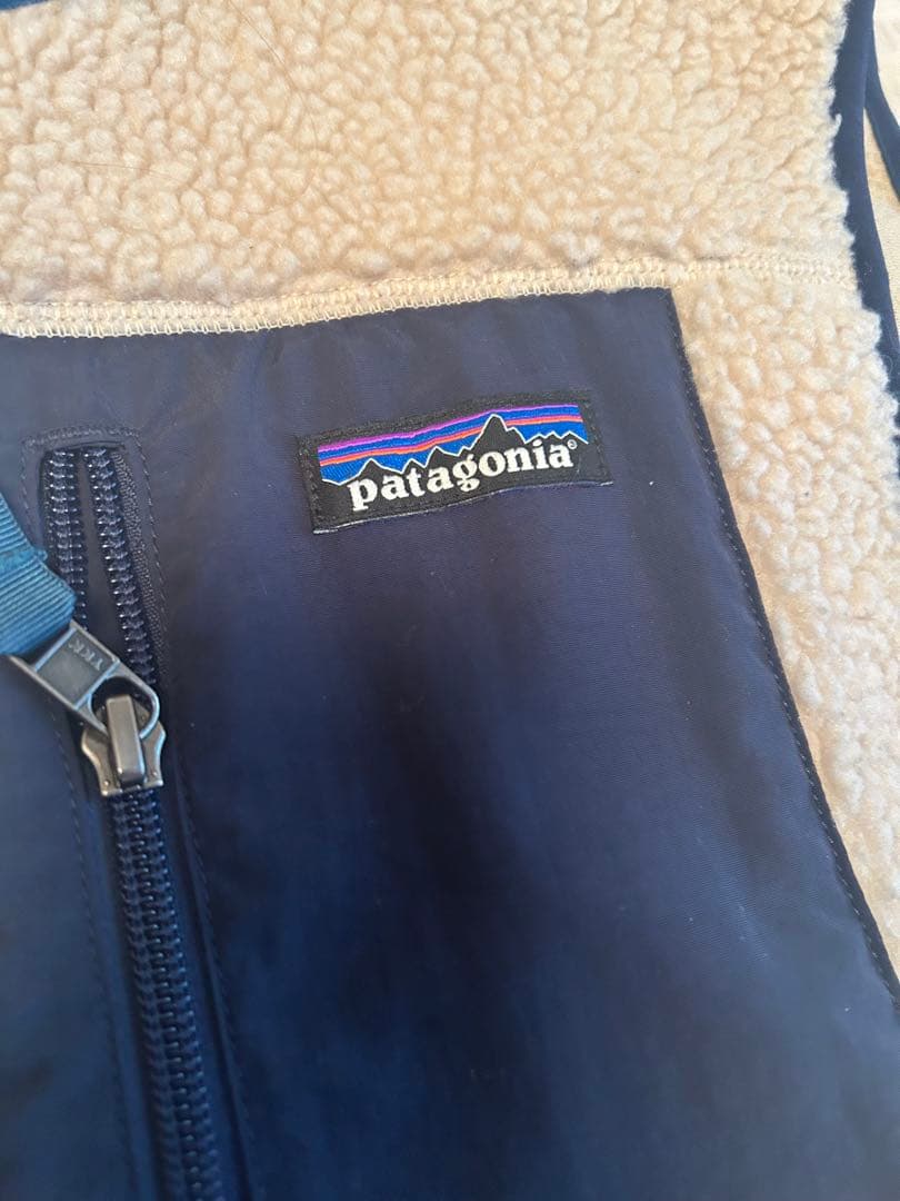 patagonia クラシックレトロXフリースベスト ベージュ/ネイビー