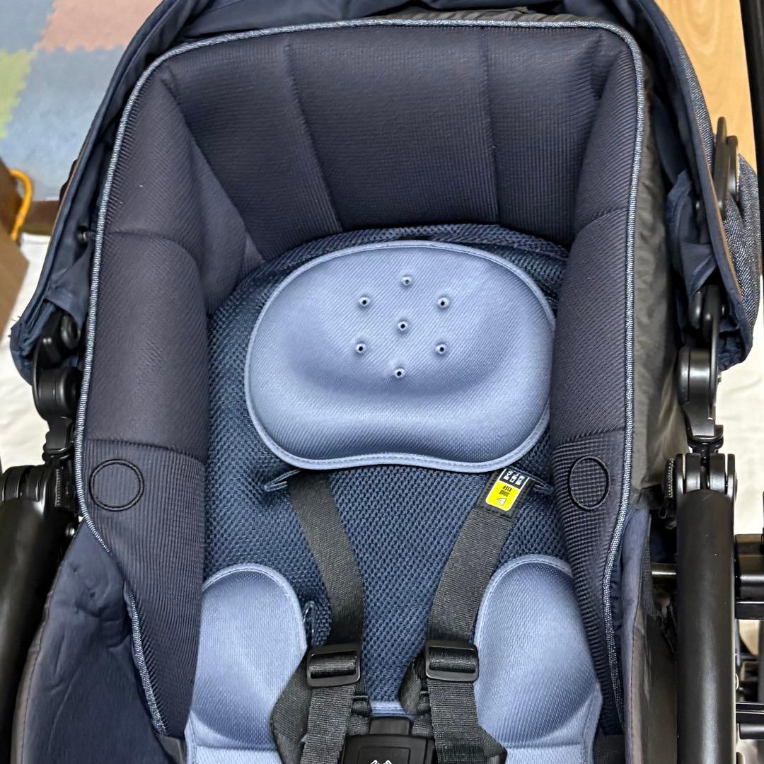 アップリカ ベビーカー ラクーナクッションフリー 超美品 横スライド 清掃済み