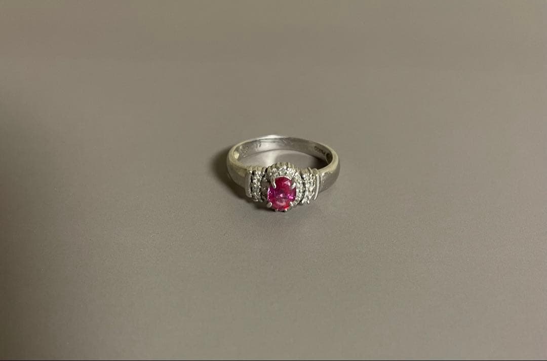 ルビーリング　Pt900