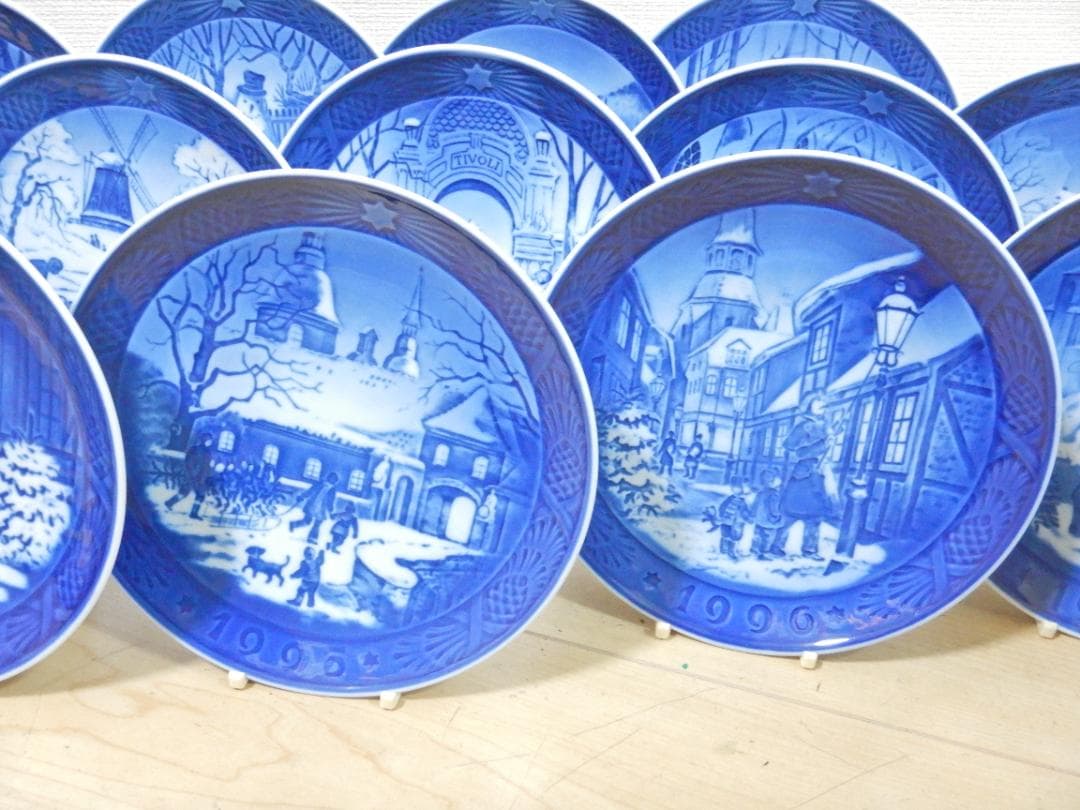 ロイヤルコペンハーゲン イヤープレート 1983年~2007年 計25枚セット