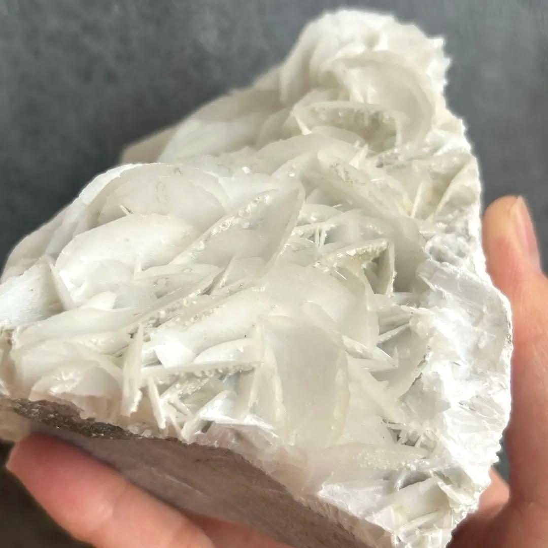 ホワイトローズカルサイト　白薔薇　カルサイト③