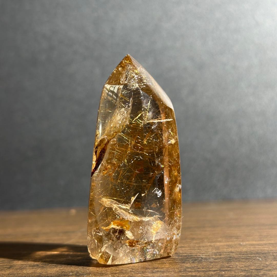 天然石ルチルクォーツのポイント　置物G.604