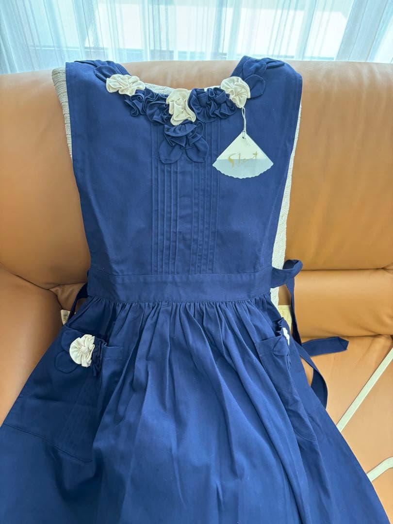 ネイビー　エプロン