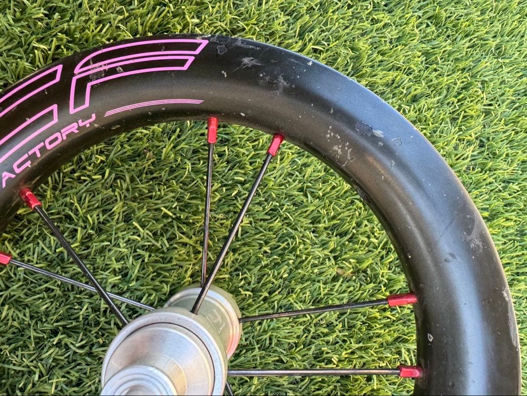 【超希少】マッハビットV4 + OCFカーボンホイール / ランバイク用カスタム