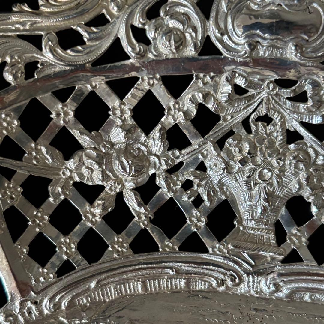 ドイツ製　アンティークシルバー　バスケット　ピアス細工　ロココ　リボン　天使