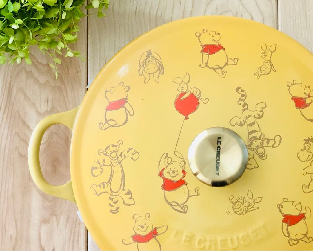 LE CREUSET（ル・クルーゼ ）　くまのプーさん　マルミット　22cm
