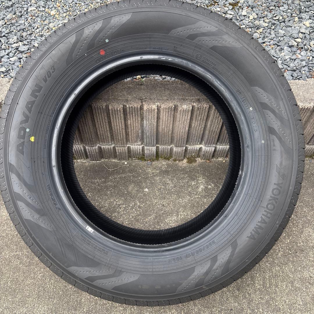 225 65 r17 ADVAN トヨタ　アルファード　純正　新車外し　送料無料