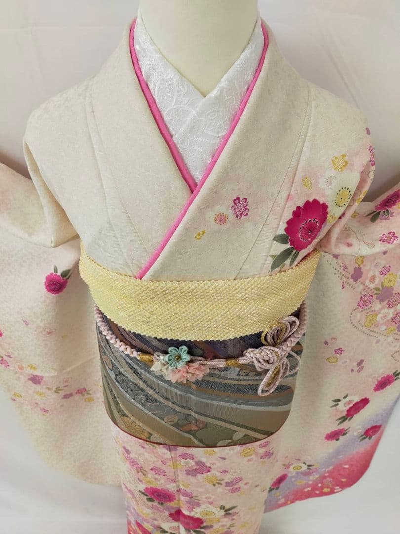 売約済み【Princess- Style】★★正絹　振袖セット(振袖長襦袢)★★