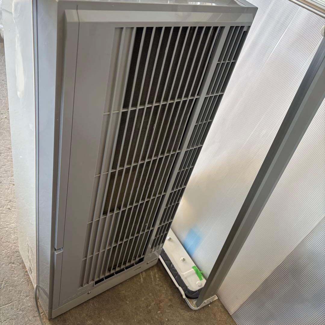 コロナ　CW-1623R ルームエアコン　2023年製