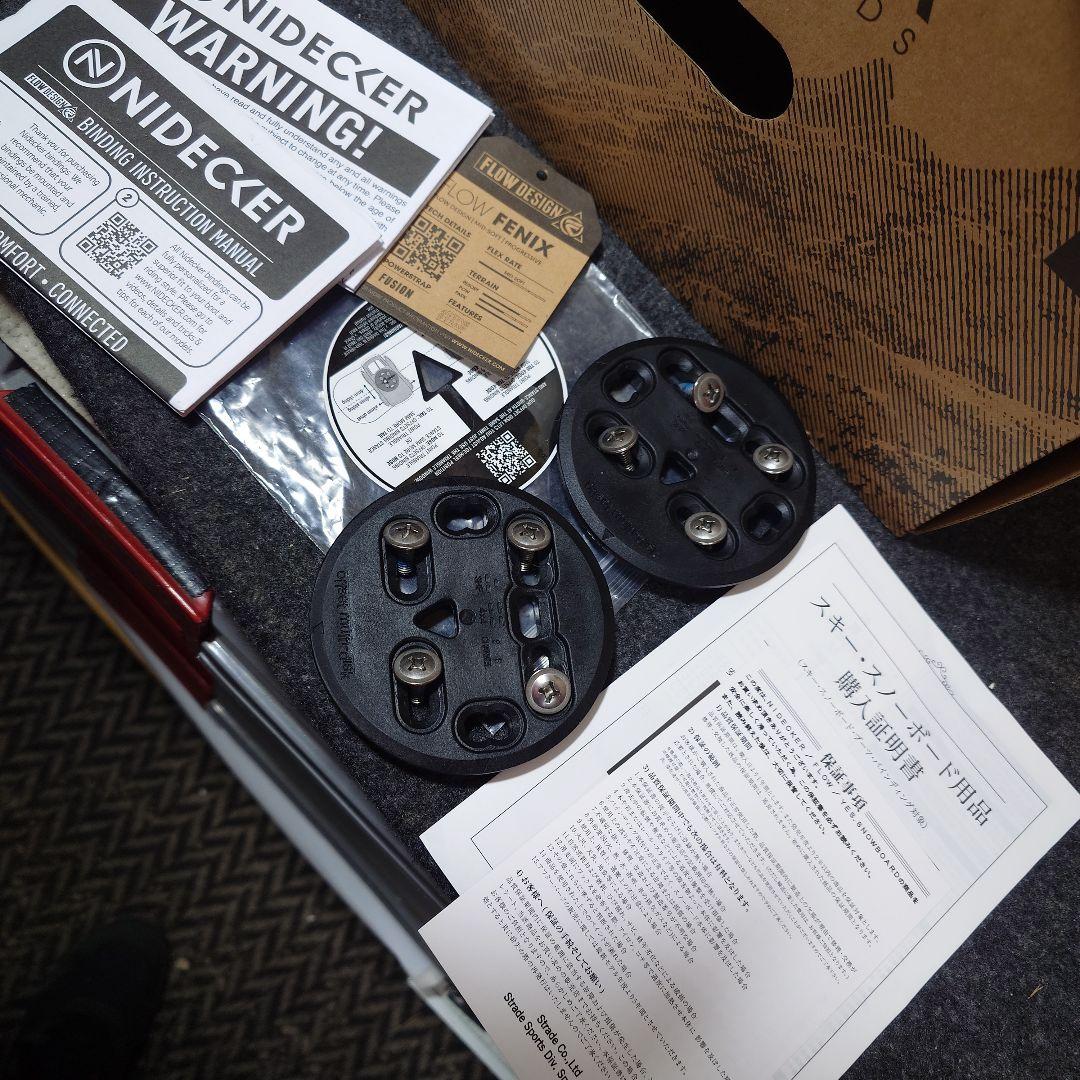 24-25モデル ナイデッカー FENIX Mサイズ　FLOW　4回使用美品