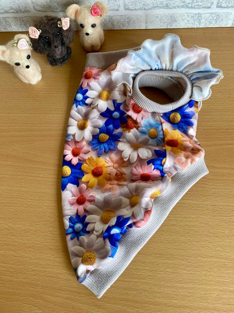 犬服 タンクトップ(M) ꒡̈⃝Lily꒡̈⃝ハンドメイド