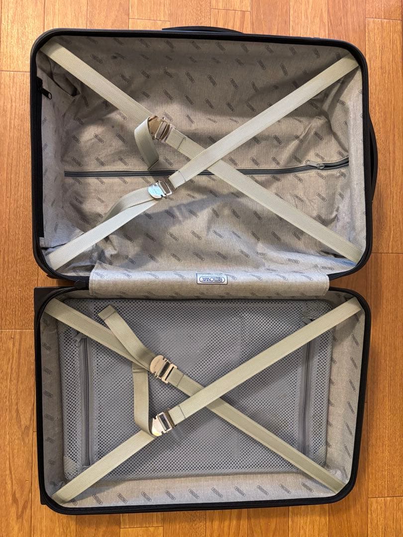 リモワ　サルサ　2輪　機内持ち込み　ブラック