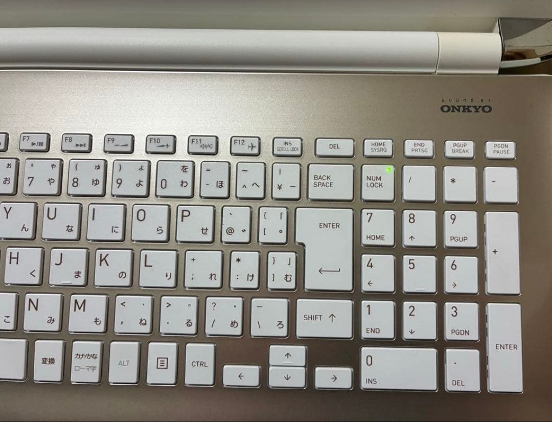TOSHIBA ダイナブック　T75/BG