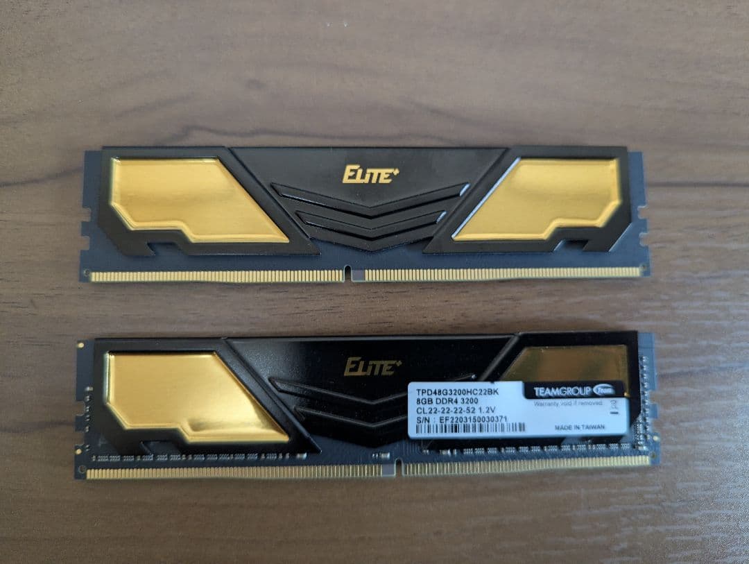 メモリー TEAMGROUP Elite DDR4 16GB 3200MHz