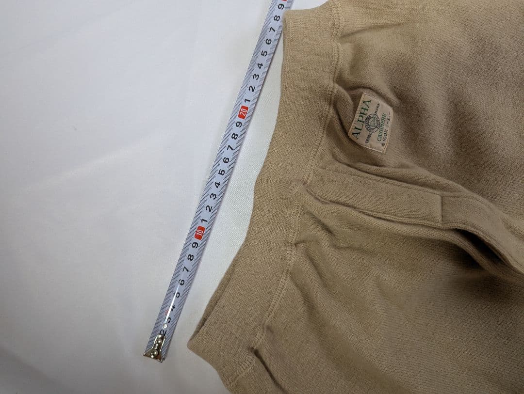 【未使用】ALPHA カシミヤ 上下セット タグ付き　Lサイズ ベージュ