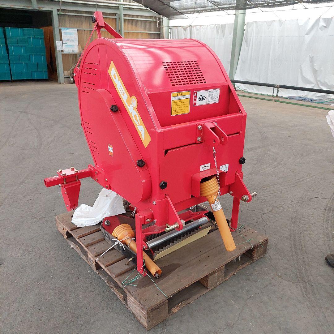 デリカ マルチはぎ機 赤、サブソイラー付きです。