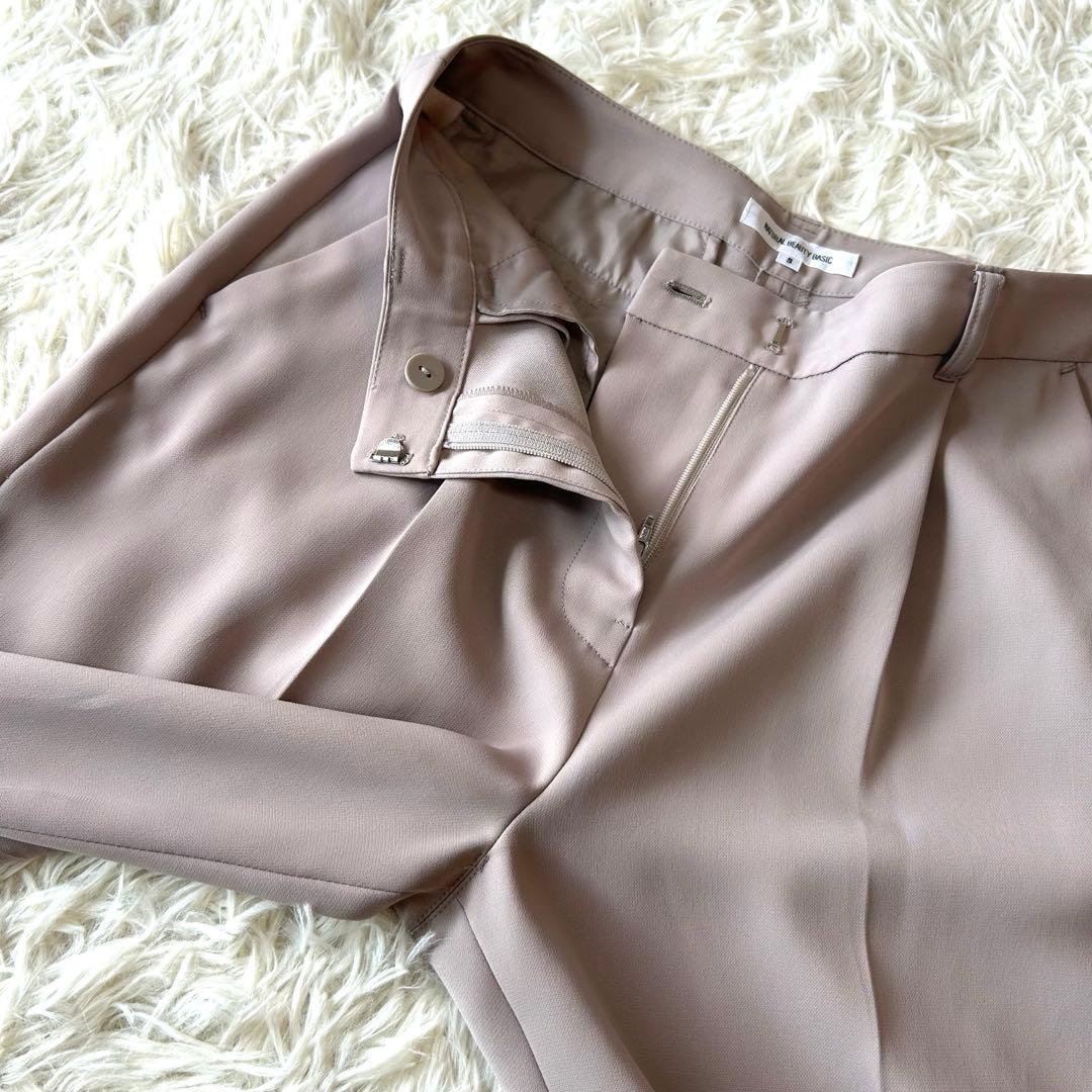 美品　ナチュラルビューティーベーシック ステファニー スーツ セットアップ