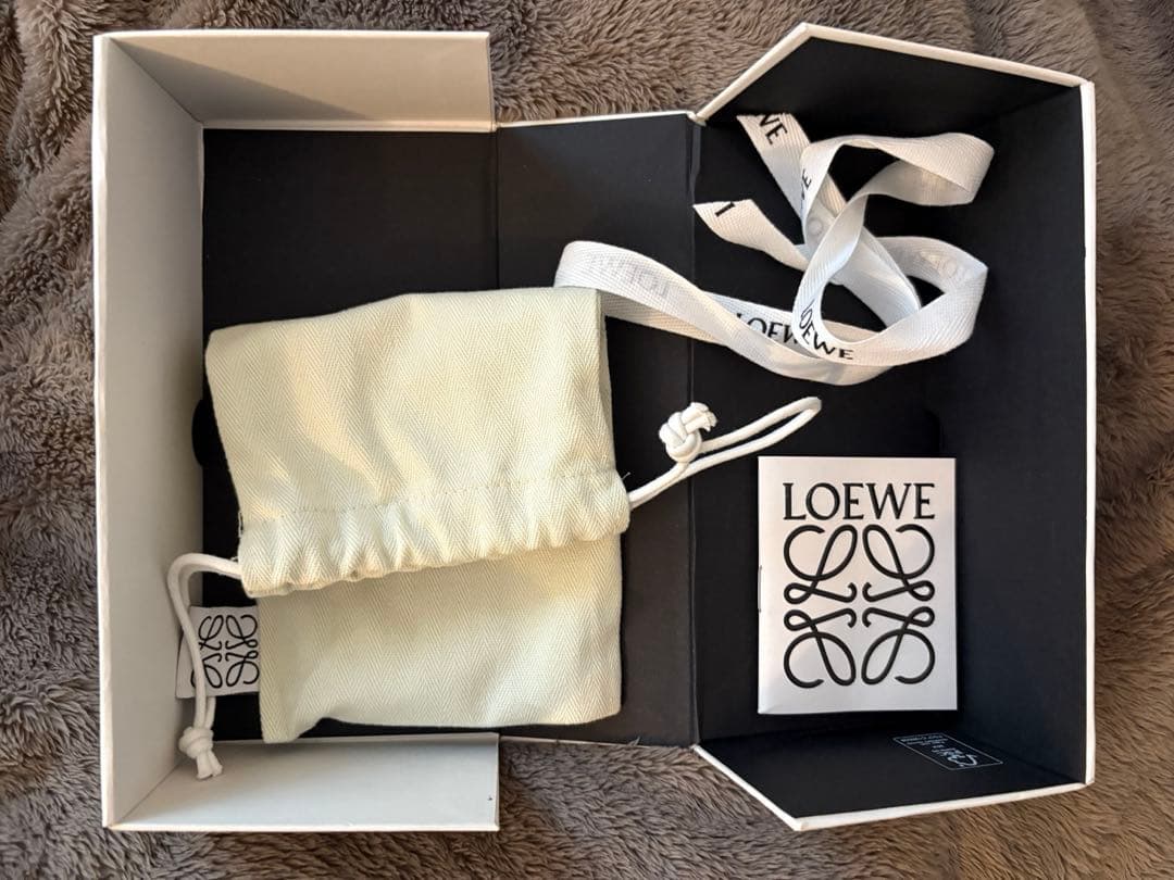 LOEWE 2025 タイガー ダイス チャーム オレンジ 限定品