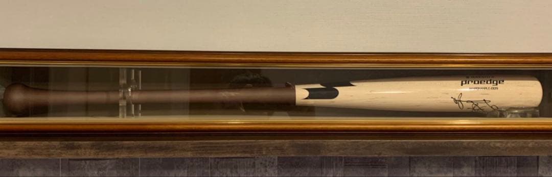 巨人　坂本勇人選手　2000本安打記念　直筆サイン入りバット