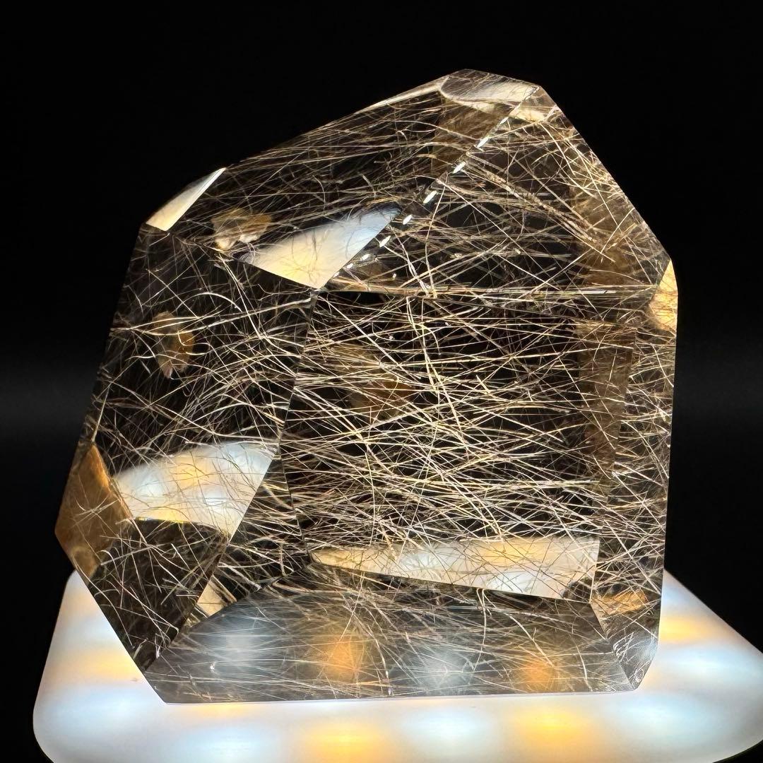 ゴールド〜シルバー ルチルクォーツ 磨き石 マニハール産