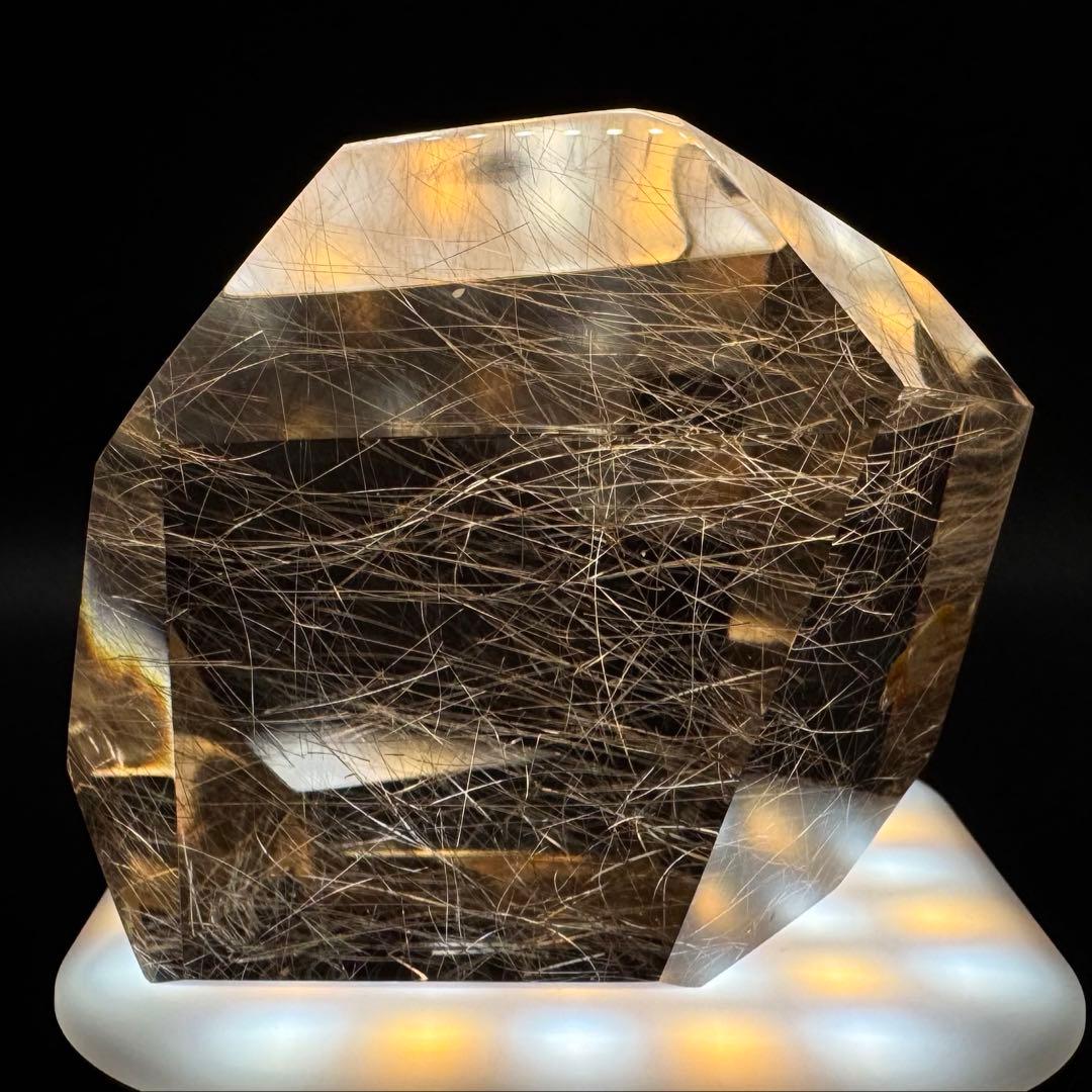 ゴールド〜シルバー ルチルクォーツ 磨き石 マニハール産