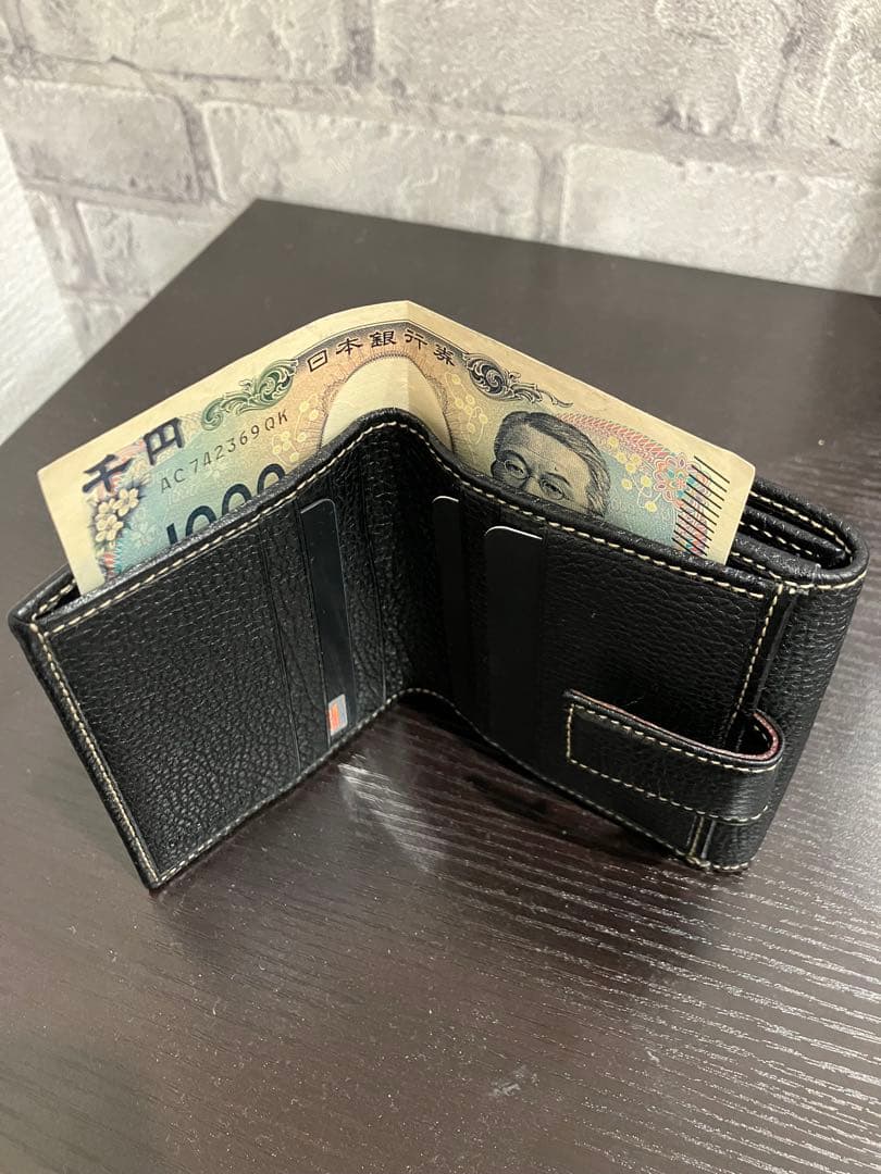 DOLCE & GABBANA ブラック二つ折り財布