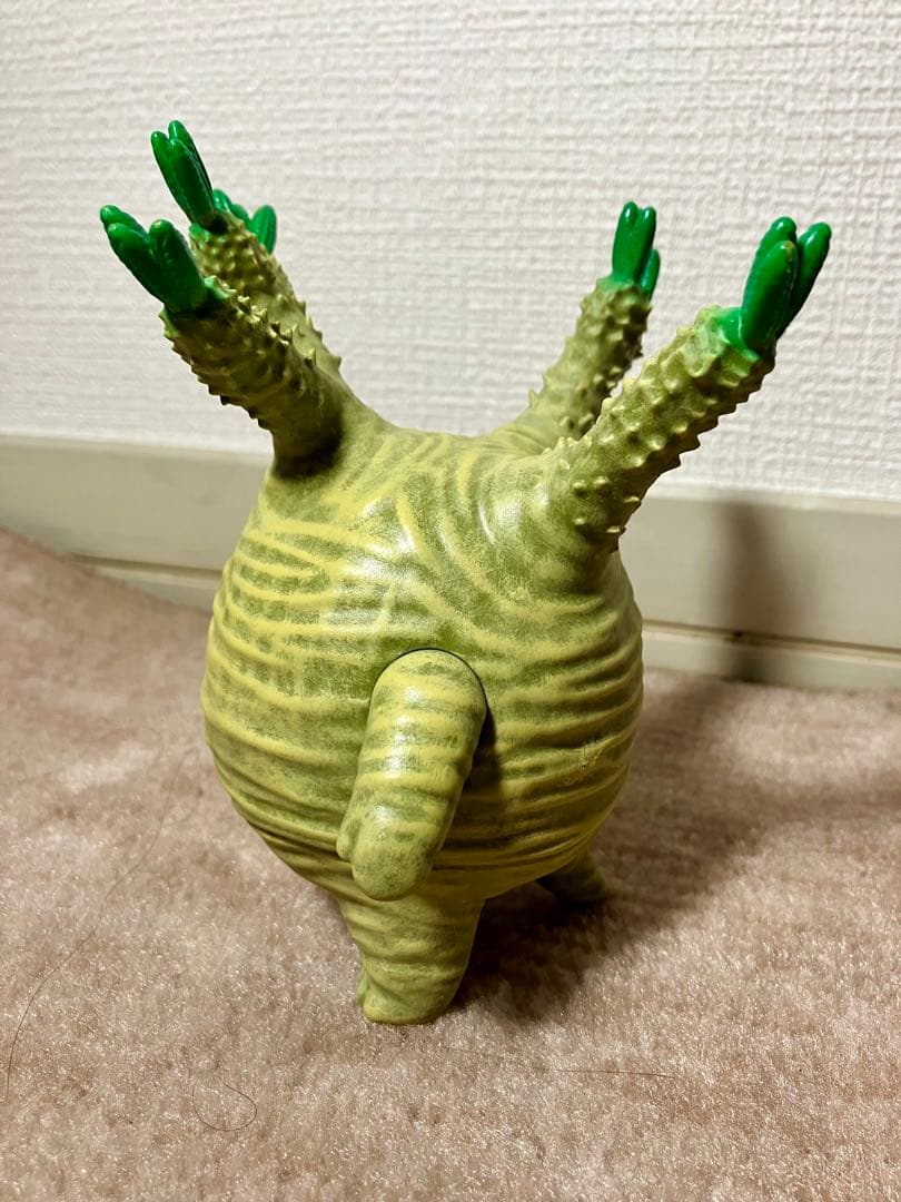 【限定値下げ】TOKY インディーズソフビ グラキリスちゃん 多肉植物