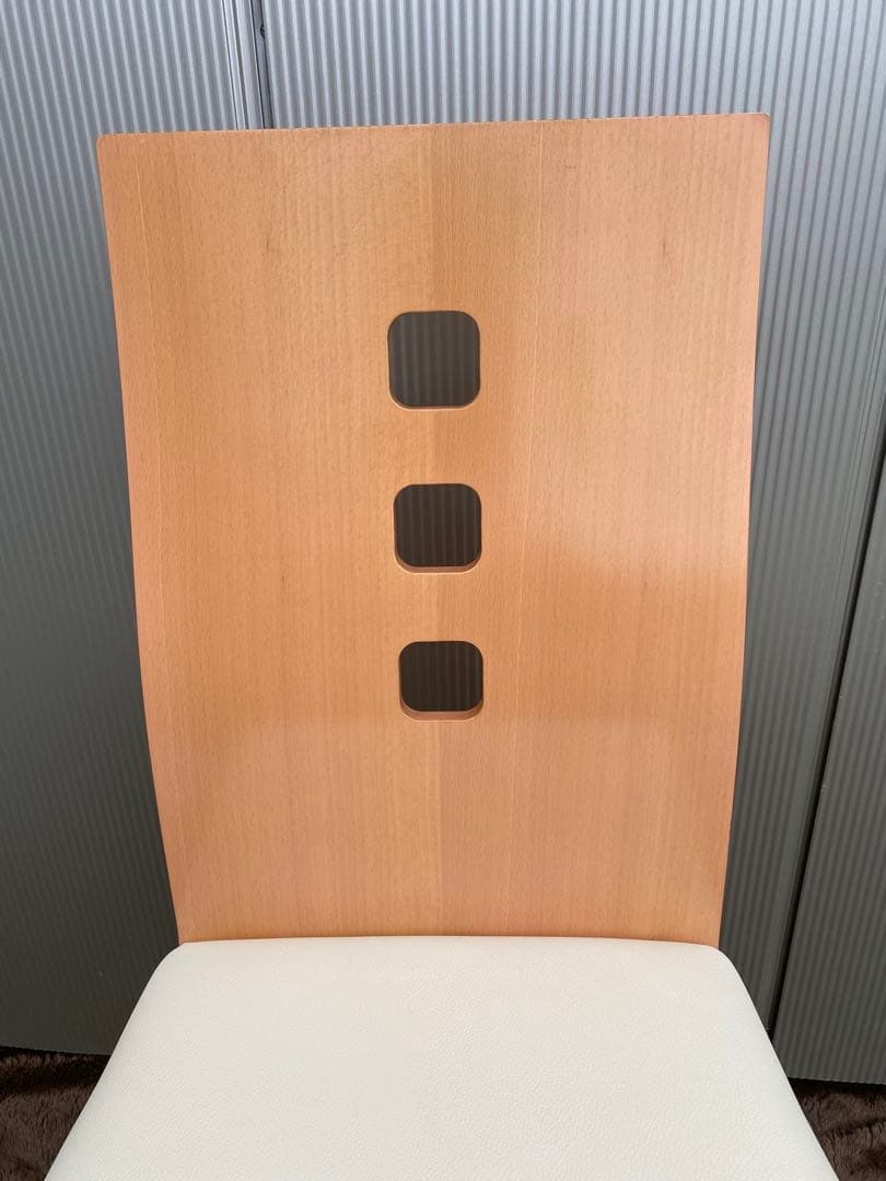 送料無料★高級シンプルダイニングチェア【ナチュラル】新品張替済！