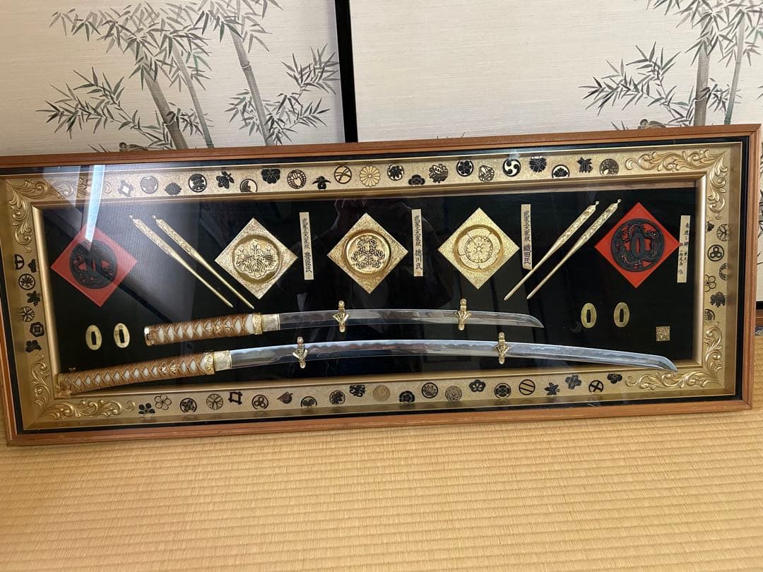 織田・豊臣・徳川　武家三大家紋　模造刀 レプリカ 額入り 松庵