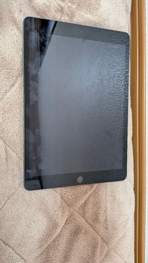Apple iPad スペースグレー 本体第9世代