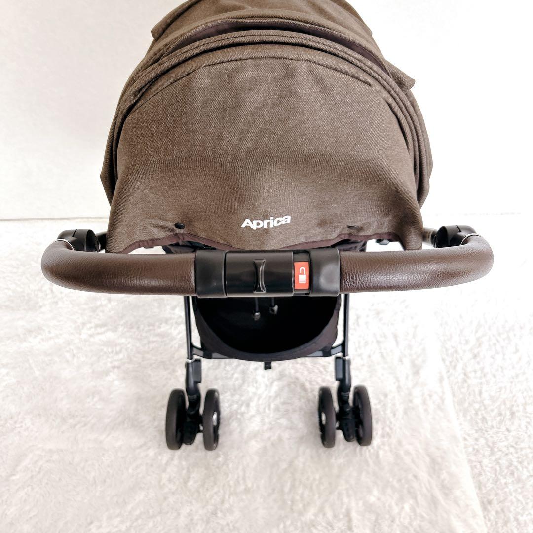 【限定カラー】✨美品 Aprica ラクーナビッテ クッション2023年モデル