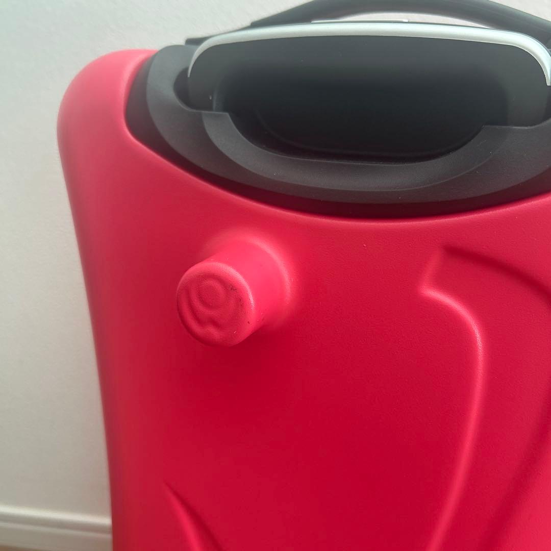 【美品】NORICCOノリッコ　子供が乗れるキャリーケース　ピンク　スーツケース