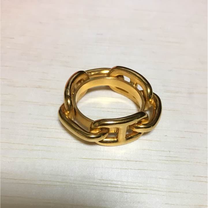 エルメスのスカーフリング