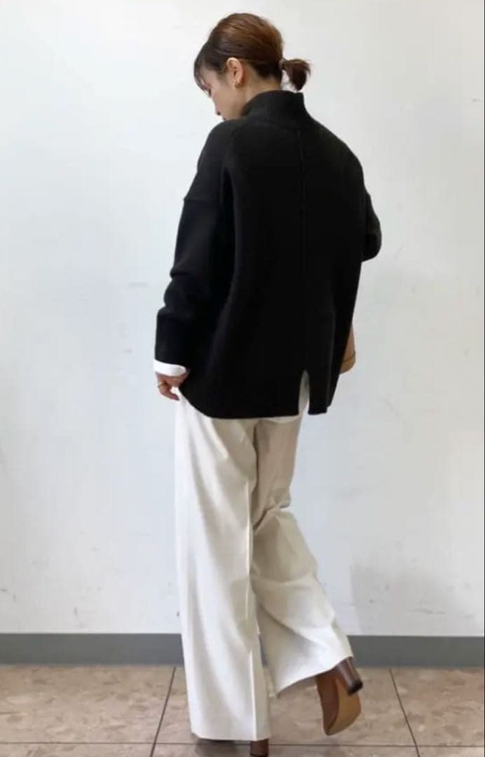 完売　23区　ウールカシミヤブレンドスタンドネックニット　カシミヤ混　サイズ38