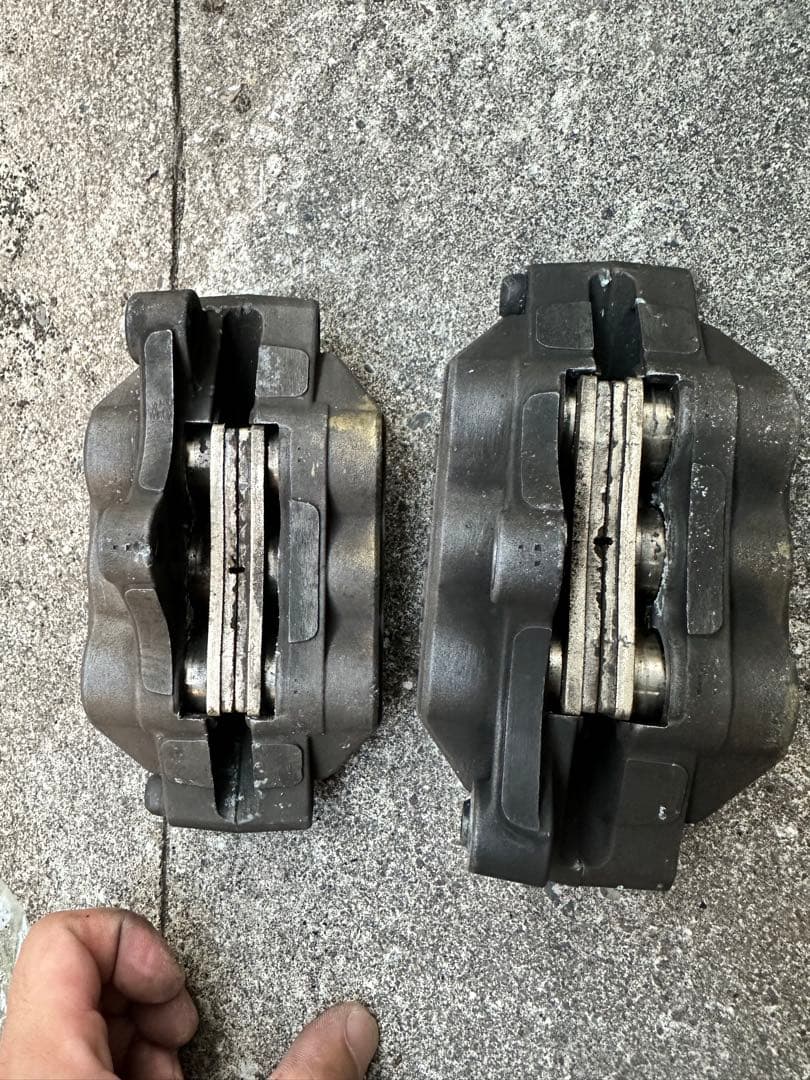 zrx400 純正TOKIKO 6ポットキャリパー