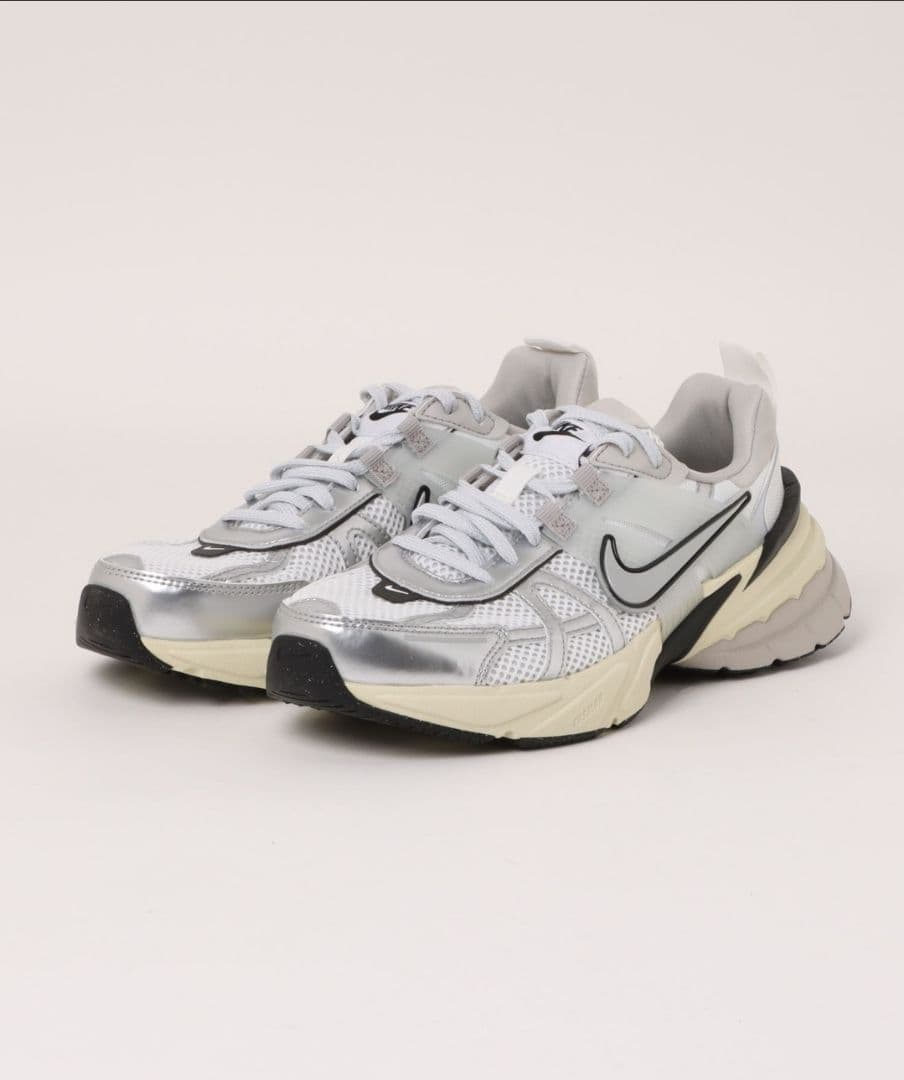 【co】完売サイズ✨NIKE★ナイキ★V2K★スニーカー★24.5cm