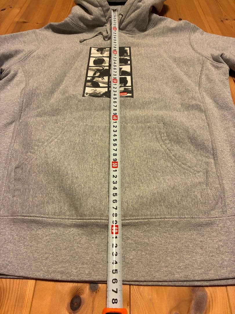 Supreme グレー フード付きパーカー Sサイズ