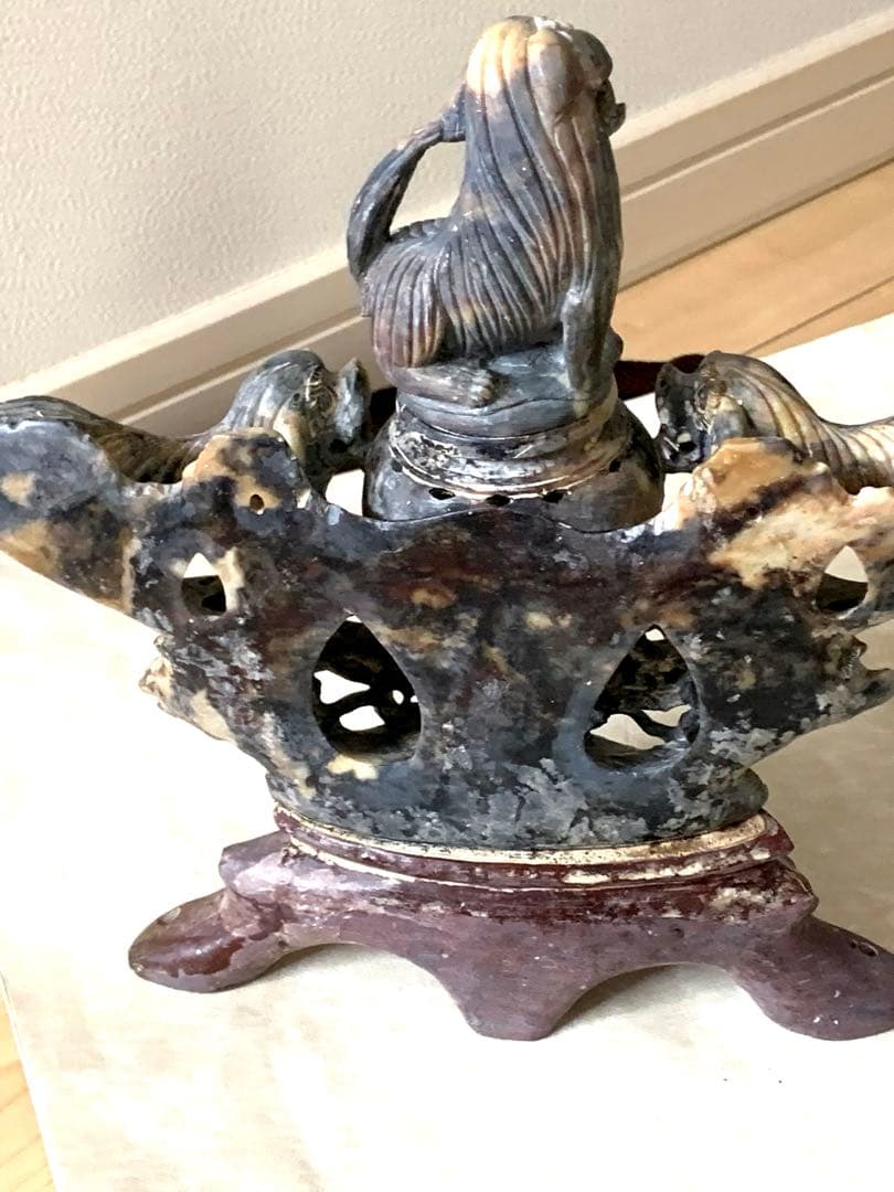 『中国』天然石 青田石 骨董彫刻 アンティーク 獅子鈕蓋爐 大香炉 置物（3）