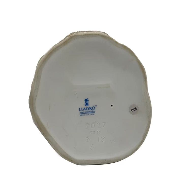 LLADRO　リアドロ　置物　フィギュア　陶器　花　帽子　婦人　5027